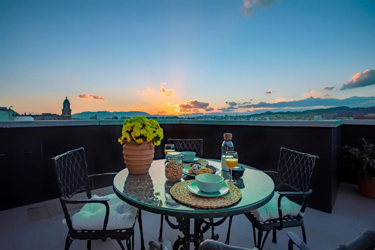 Livemalaga Terrace Deluxe Apartment Exterior foto